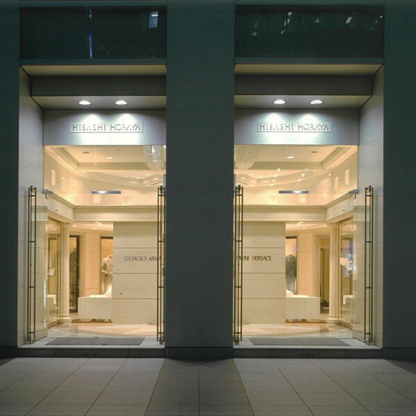 GIANNI VERSACE（アクロス）